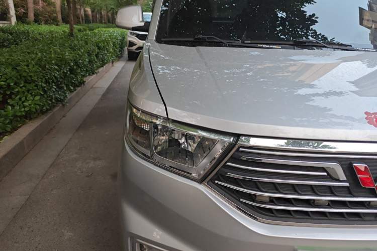 Used Wuling Hongguang V 2022 1.5L Enjoy Edition Hydraulic Power Steering LAR
