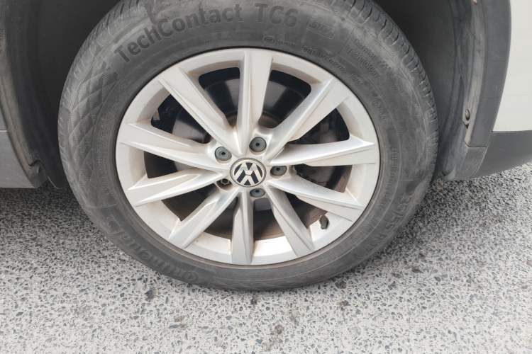 Used Volkswagen Tiguan L 2016 300TSI Automatic Two-Wheel Drive Comfort Edition