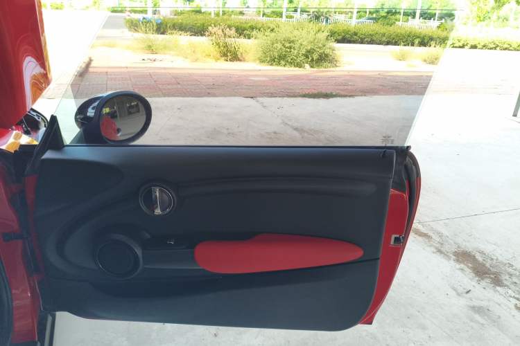 Used MINI MINI 2014 1.5T COOPER Fun