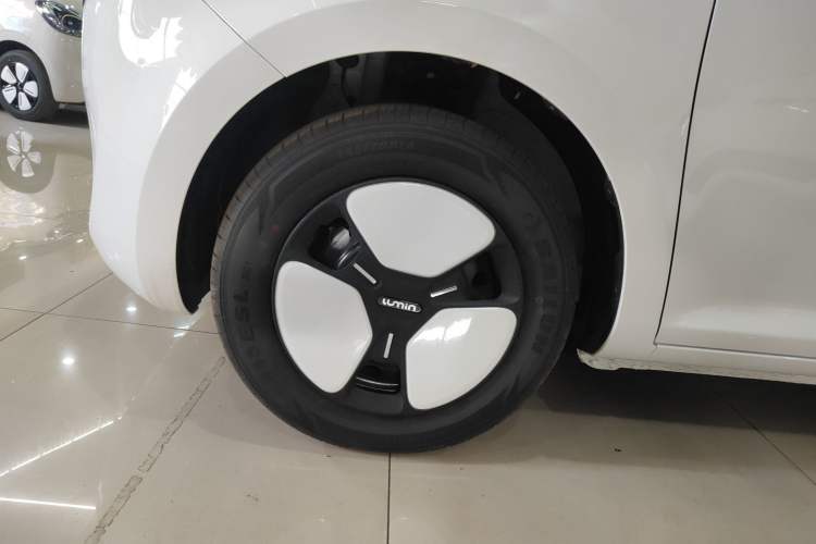 Used CHANGAN NEVO Lumin 2025 205 km Xiangqin Version
