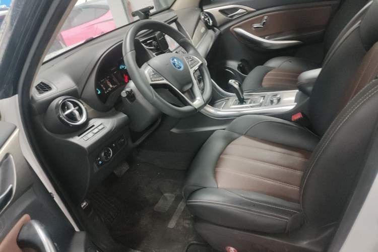 Used BYD Song New Energy 2017 Song DM 1.5TID All-Wheel Drive Luxury Model