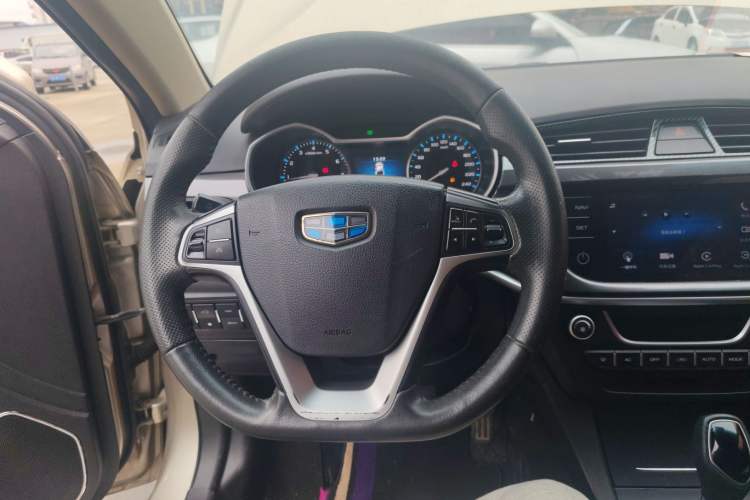 Used Geely Auto Emgrand 2017 Sedan Million Edition 1.3T CVT Upward Version
