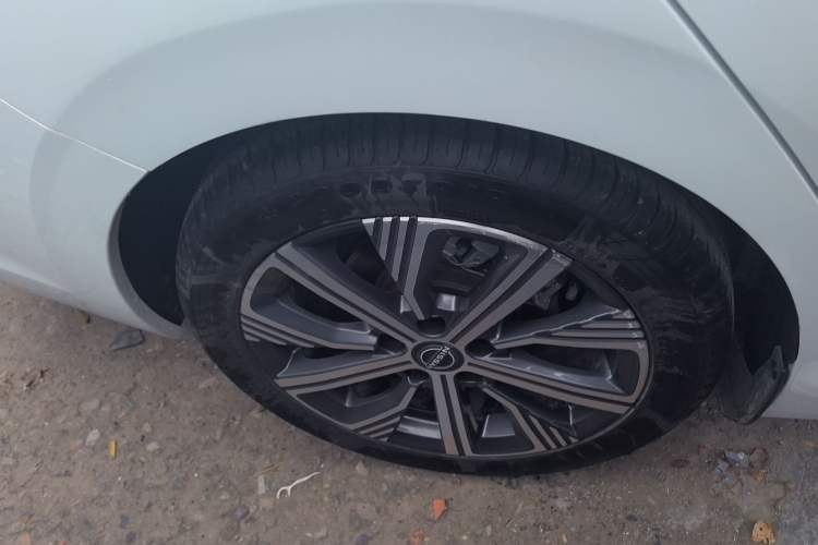 Used Nissan Sylphy 2023 Super Hybrid Electric Drive Super Smart Connectivity Plus Right Rear Wheel Hub
