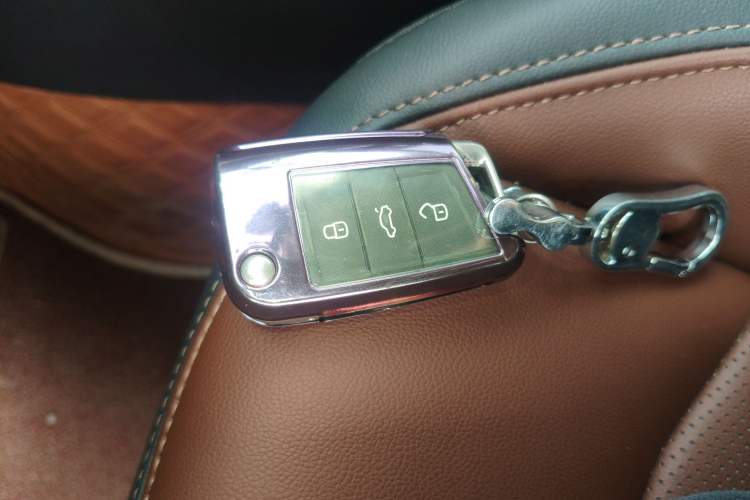 Used Volkswagen Lavida 2021 280TSI DSG Luxury Edition Interior 1