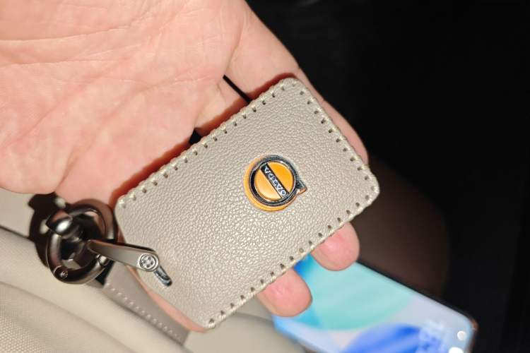 Used Volvo S60 2025 B4 Zhiyi Luxury Edition Vehicle Key