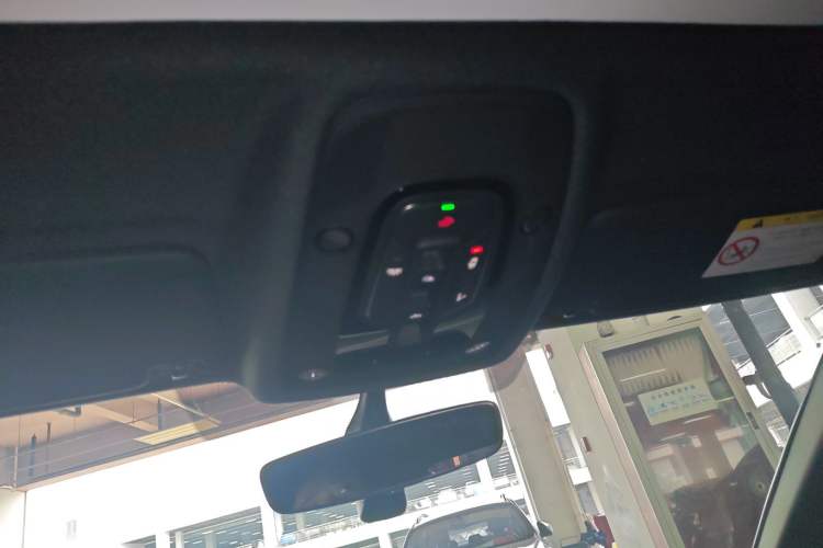 Used Audi A4L 2023 40 TFSI Luxury Dynamic Model Headliner