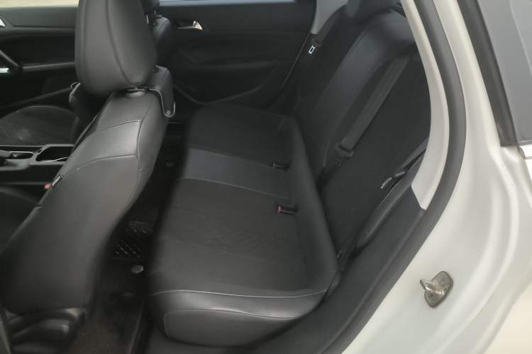 Used Peugeot 308 2016 1.6L Automatic Luxury Edition
