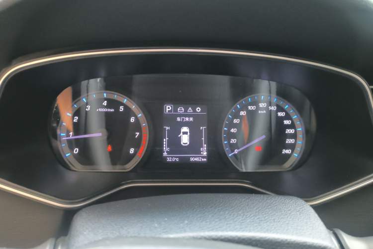 Used CHANGAN OSHAN X7 2020 1.5T Automatic Luxury Version