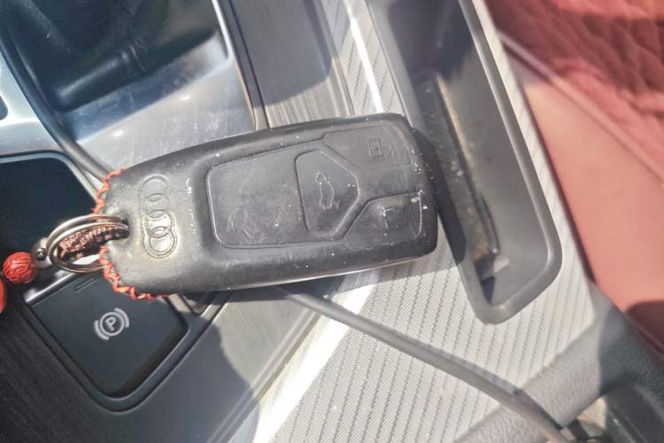 Used Audi A4L 2018 30th Anniversary Edition 40 TFSI Fashion Model