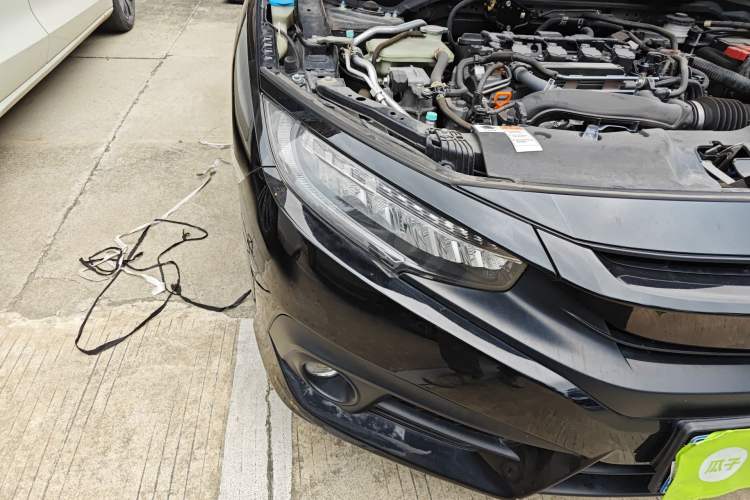 Used Honda Civic 2016 220TURBO CVT Prestige Edition Right Front Headlight