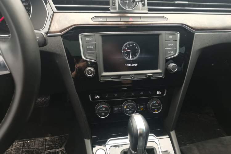 Used Volkswagen Magotan 2017 330TSI DSG Luxury Model
