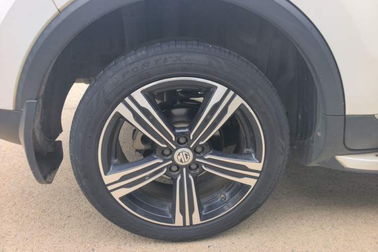 Used MG ZS 2017 1.5L Automatic Luxury Internet Edition Right Rear Wheel Hub