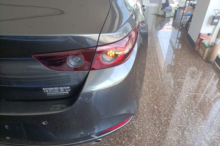 Used Mazda 3 Axela 2021 2.0L Automatic ZhiXuan Edition