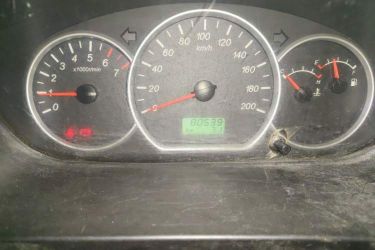 Used Wuling Hongguang 2015 1.5L S Base Model China IV Odometer Close Up