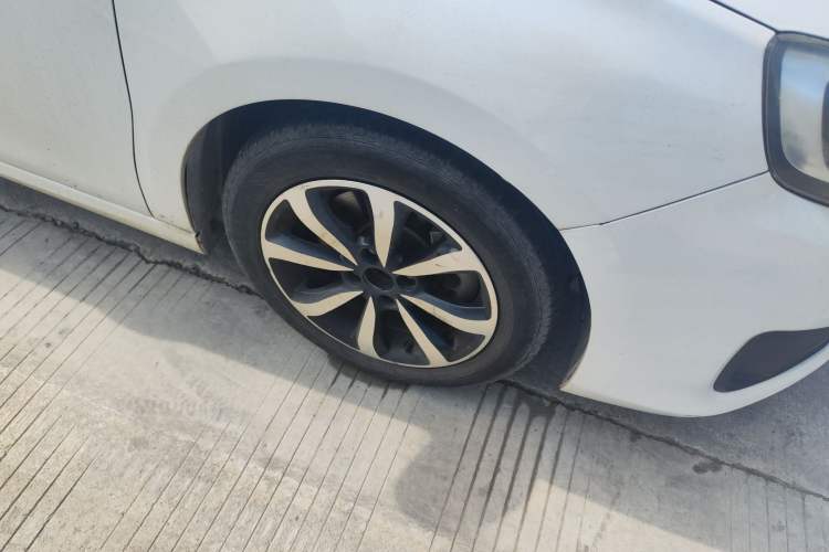 Used Citroen C4 Sega 2016 1.6L Manual Luxury Model