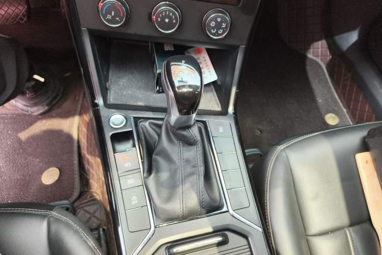 Used Volkswagen Passat 2020 Revised Version 280TSI Business Edition China VI Standard