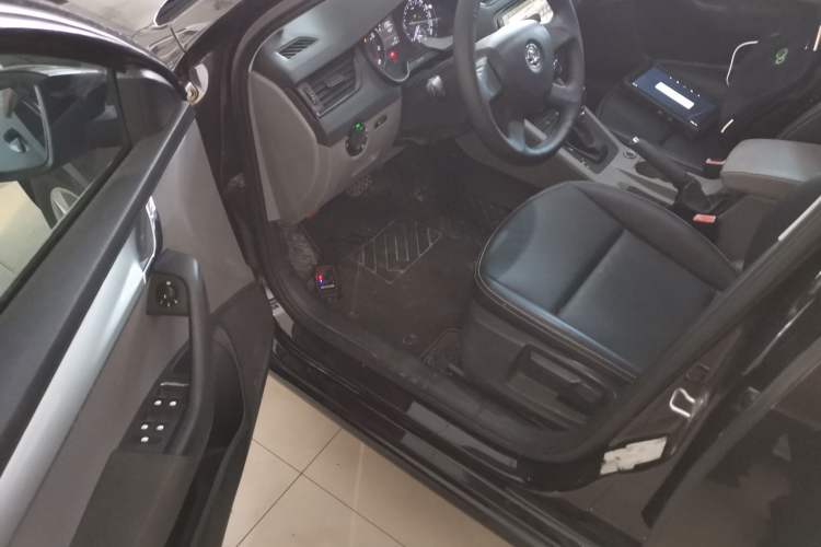 Used Skoda Octavia 2015 1.4TSI DSG Eado Edition
