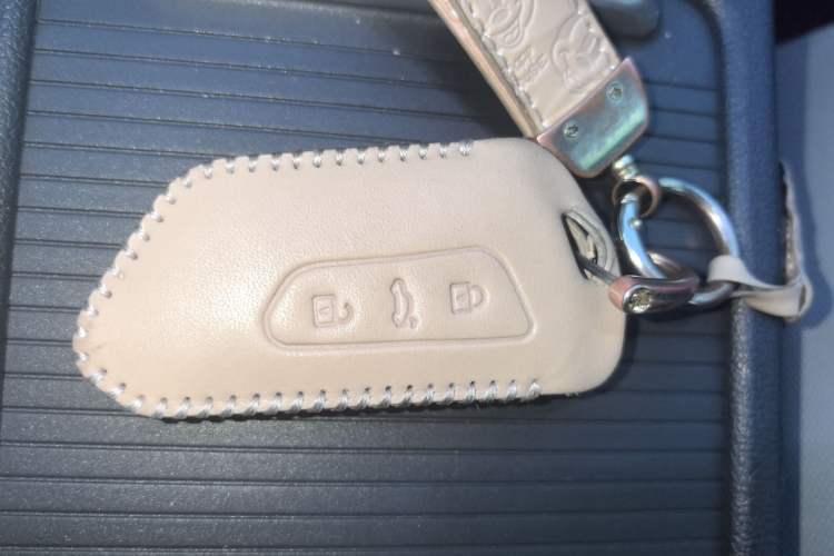 Used Volkswagen Golf 2023 280TSI DSG Pro Vehicle Key