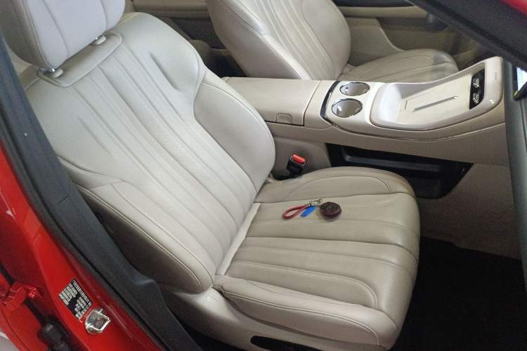 Used AION V 2024 Aion Tyrannosaurus 650 LiDAR Edition Right Front Seat