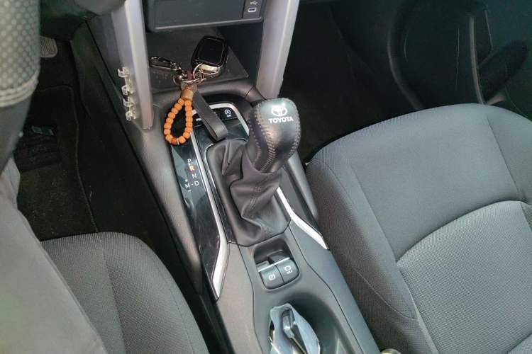 Used Toyota FRONTLANDER 2024 2.0L CVT Elite Edition