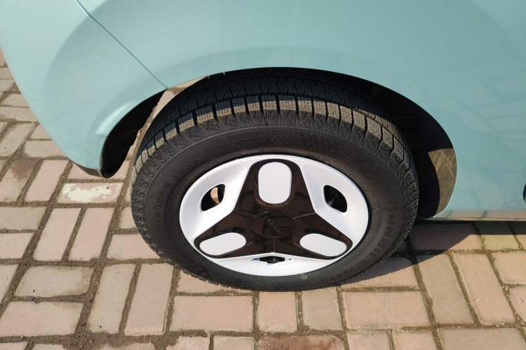 Used Geely Galaxy Panda 2025 210 km – Yuanqi Bear
