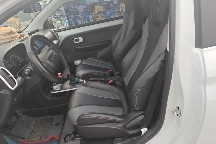 Used Roewe Clever 2022 311km QiQi BoBo Edition
