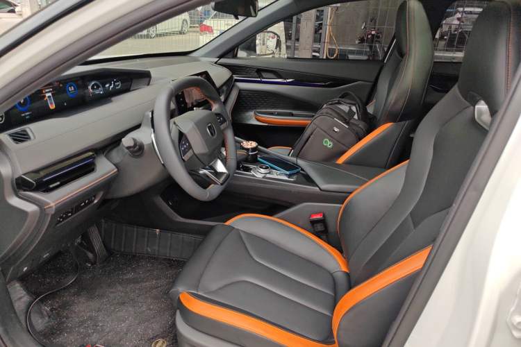 Used CHANGAN UNI-V 2024 1.5T High-Energy Version Left Front Seat