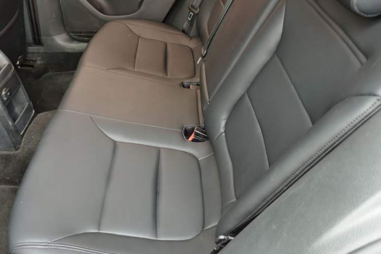 Used Volkswagen Sagitar 2012 1.6L Automatic Fashion Edition