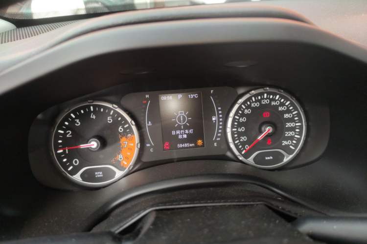 Used Jeep Renegade 2017 180T Automatic High-Energy Version
