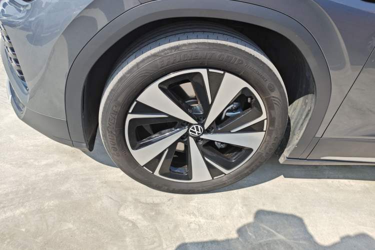 Used Volkswagen ID.6 X 2021 1st Edition ID. First Impression Edition Exterior 4