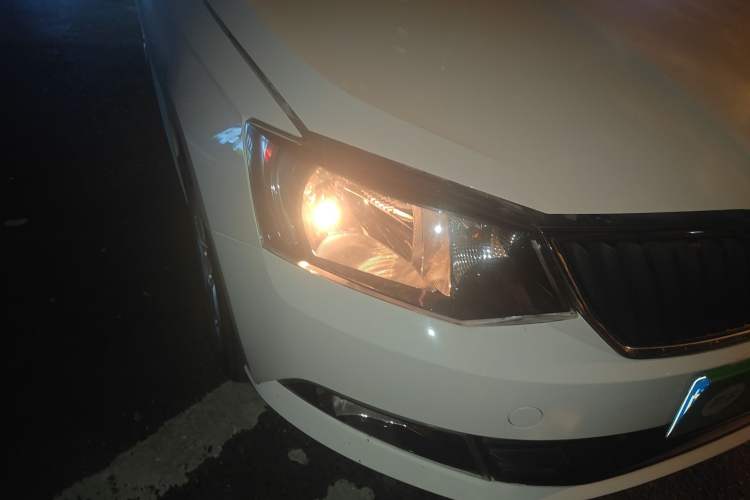 Used Skoda Fabia 2015 1.4L Automatic Chuanxing Edition
