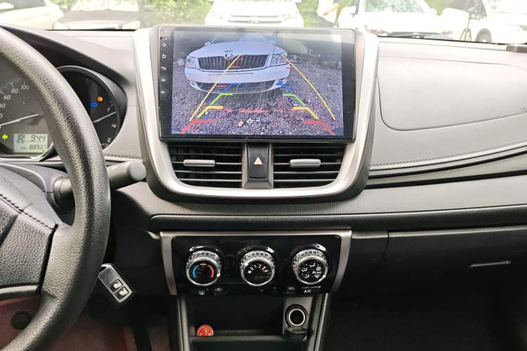 Used Toyota YARiS L Zhi Xiang 2017 1.5E CVT Dynamic Edition
