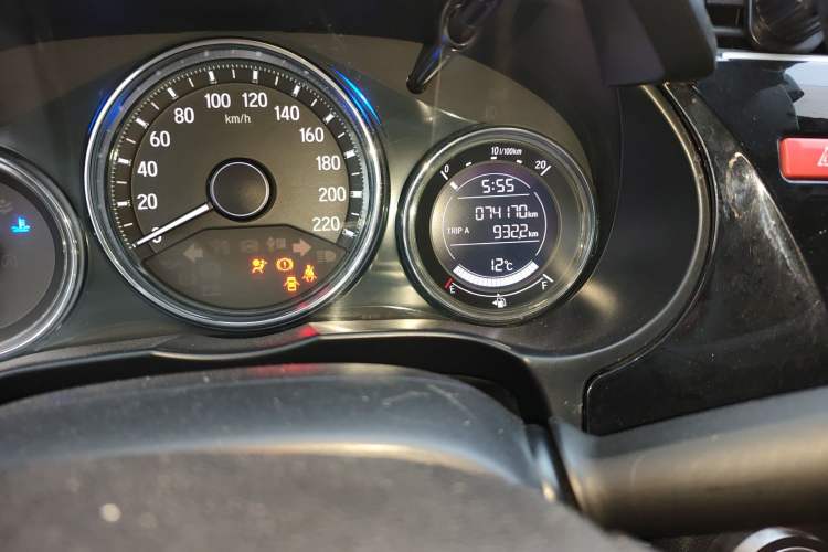 Used Honda City 2018 1.5L CVT Dynamic Edition Odometer Close Up