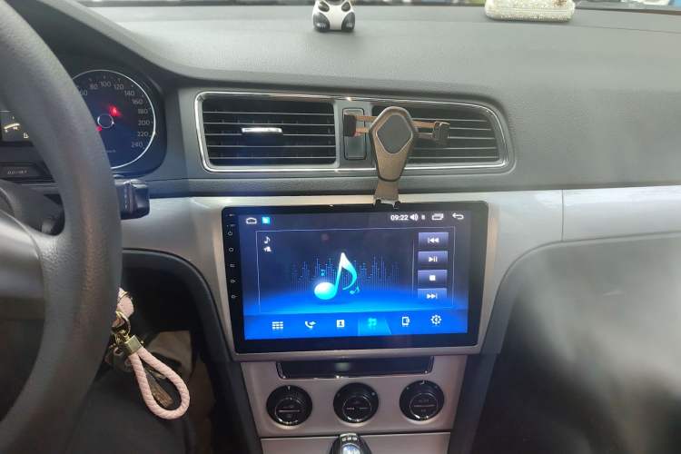 Used Volkswagen Lavida 2014 1.4 TSI DSG BlueMotion Technology Version Audio And AC Panel