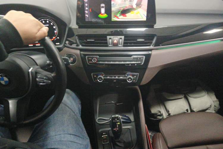 Used BMW X1 2021 Restyled sDrive25Li Leading Edition
