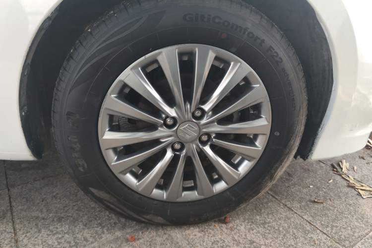 Used Suzuki Alivio 2015 1.6L Manual Comfort Model
