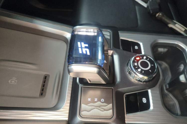 Used JETOUR Shanhai T1 2025 150 km Heading South Gear Lever