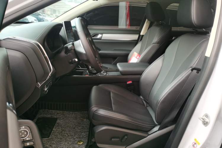 Used BYD Tang 2019 2.0T Automatic SmartConnect Prestige 7-Seater China VI Standard