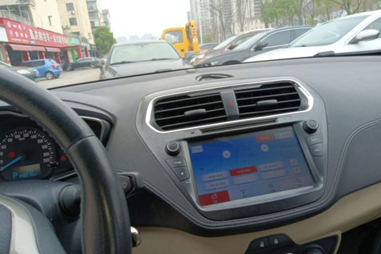 Used Ford Escort 2015 1.5L Automatic Fashion Model
