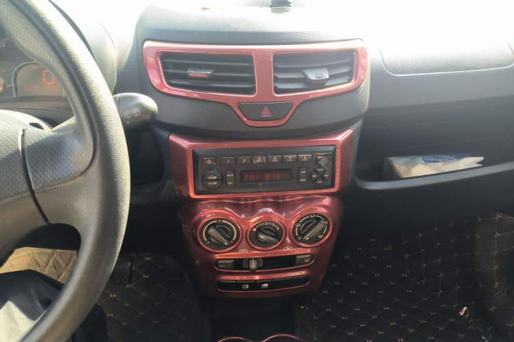 Used Chery QQ 2013 1.0L Manual Happy Edition