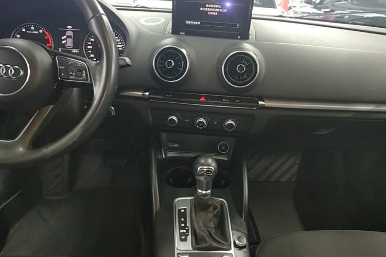 Used Audi A3 2020 Restyled Sportback 35 TFSI Entry-Level China VI Emission Standard
