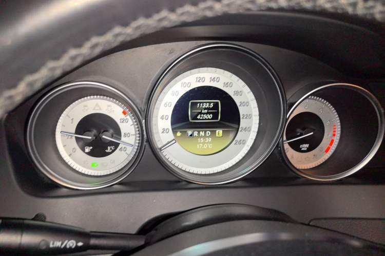 Used Mercedes-Benz C-Class 2011 C 200 CGI Fashion Model