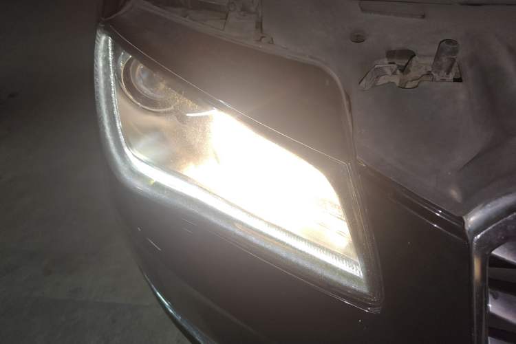 Used Audi A8 2013 A8L 45 TFSI quattro Comfort model