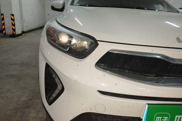 Used Kia kx1 Stonic 2021 1.4L CVT Fun Edition

