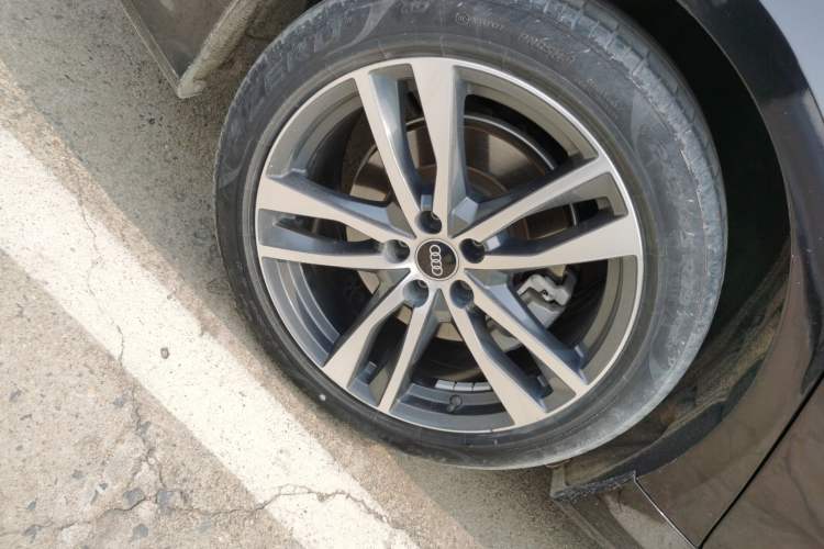 Used Audi A6L 2022 40 TFSI Luxury Dynamic Model
