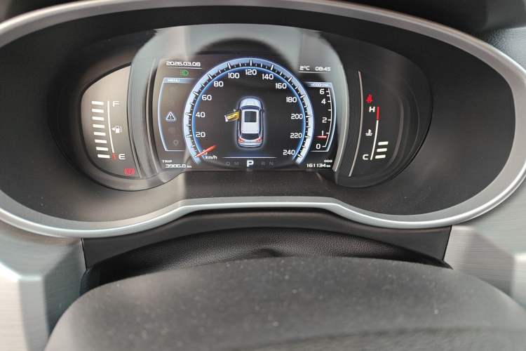 Used Geely Auto Emgrand X7 Sport 2016 1.8TD Automatic Smart Model
