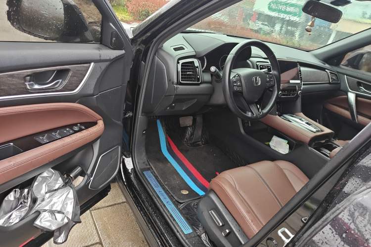 Used Honda UR-V 2020 370TURBO Two-Wheel Drive Luxury Edition