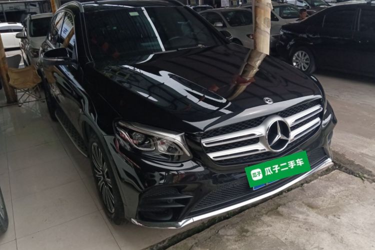 Used Mercedes-Benz GLC 2018 GLC 260 4MATIC Dynamic Edition Front Right 45 Deg