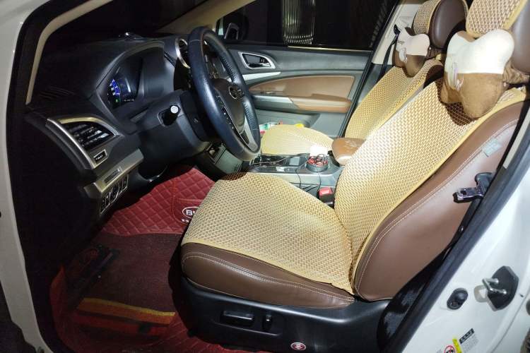 Used BYD S7 2015 2.0T Upgraded Automatic Luxury Version Left Front Seat