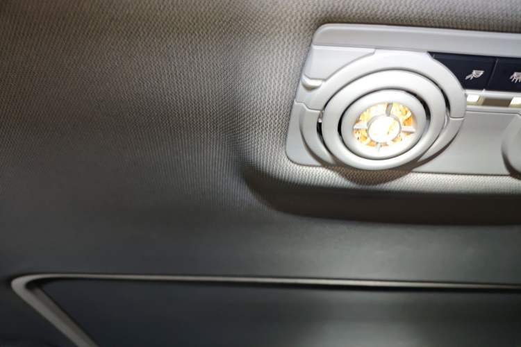 Used BMW 3 Series 2017 320Li M Sport Edition Headliner